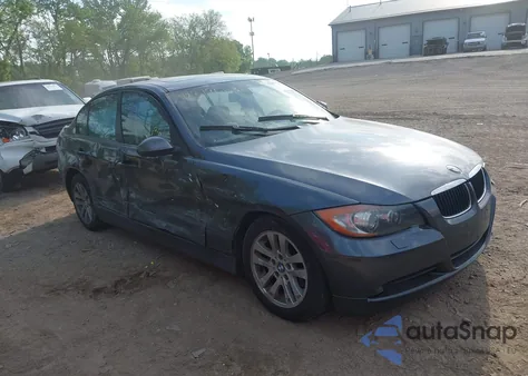 2007 BMW 328Xi from USA, damaged, VIN WBAVC73507KP33447